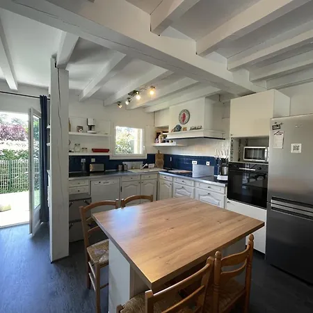 Spacieuse Avec Piscine Pour 8 Pers A - Fr-1-379-133 וילה סוסטון