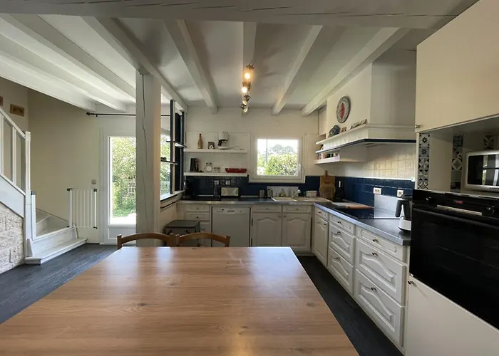 Spacieuse Avec Piscine Pour 8 Pers A - Fr-1-379-133 Вилла Сустон